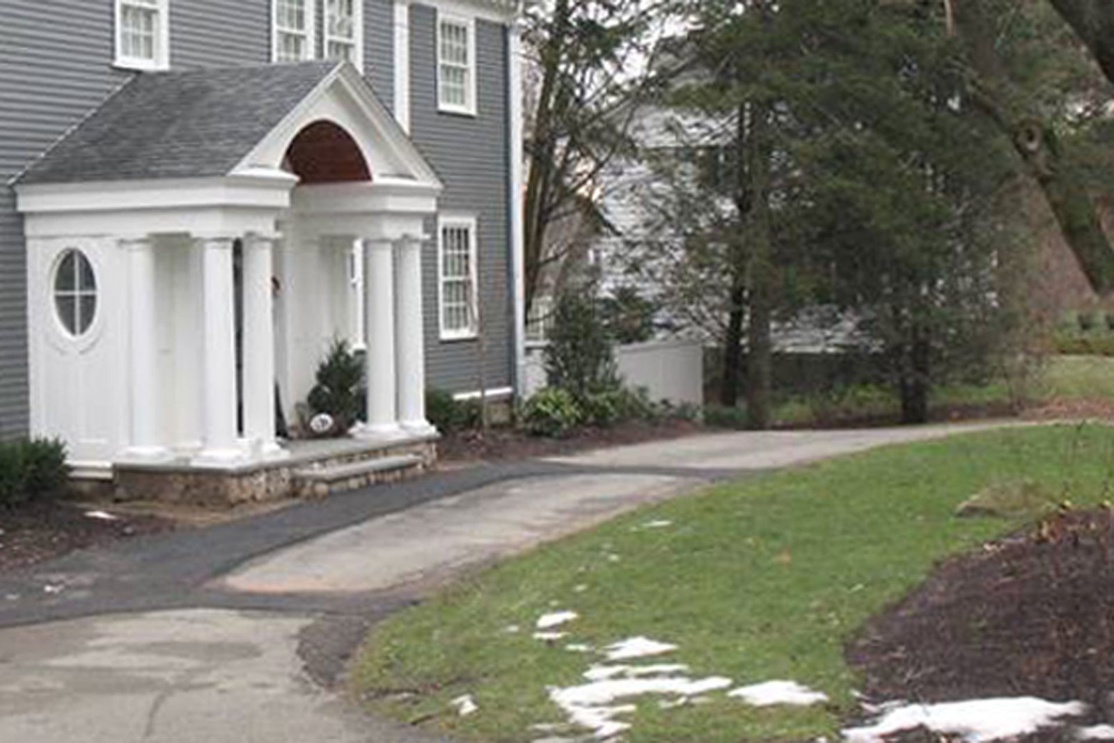 Wellesley front border before updated planting and screening